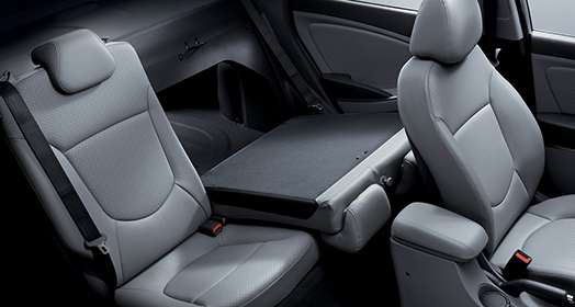 المساحة الداخلية بأكملها مع طي المقعد الخلفي الأيسر