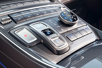 تبديل تروس التلقائي بواسطة السلك