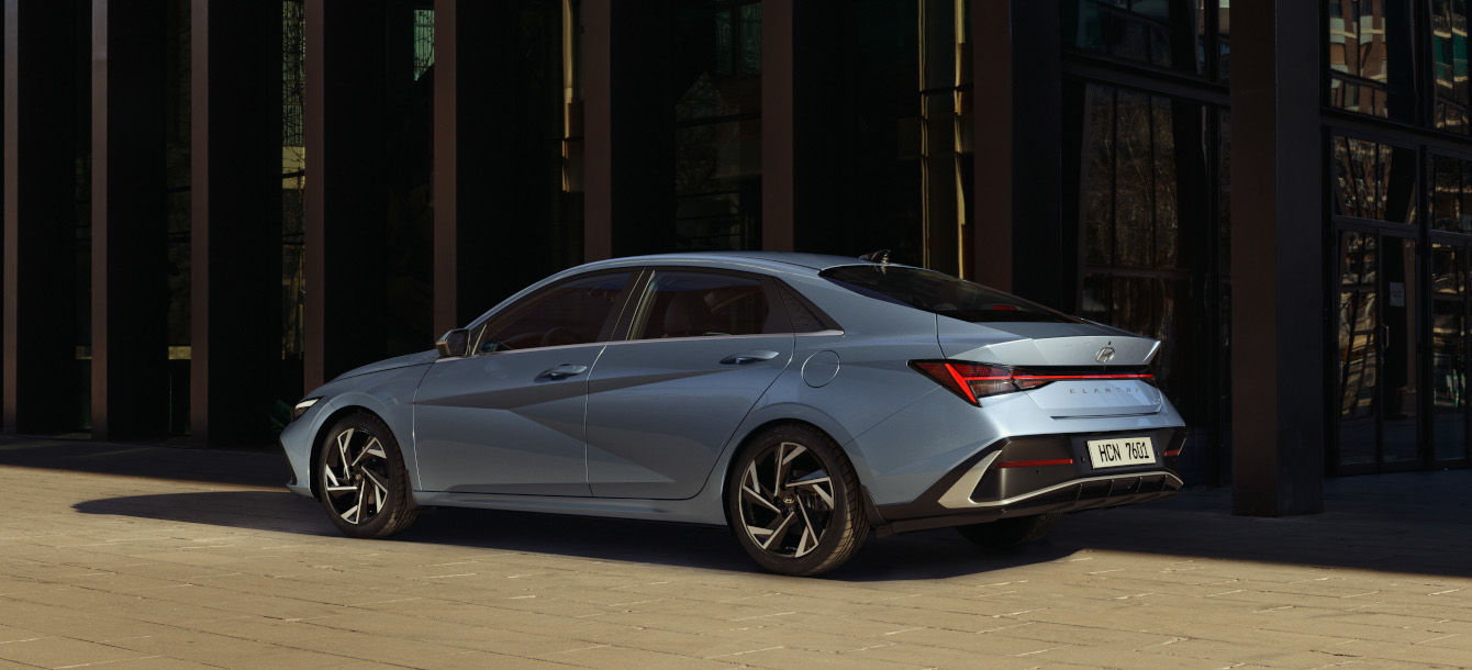 The new ELANTRA  Highlights gallery 07